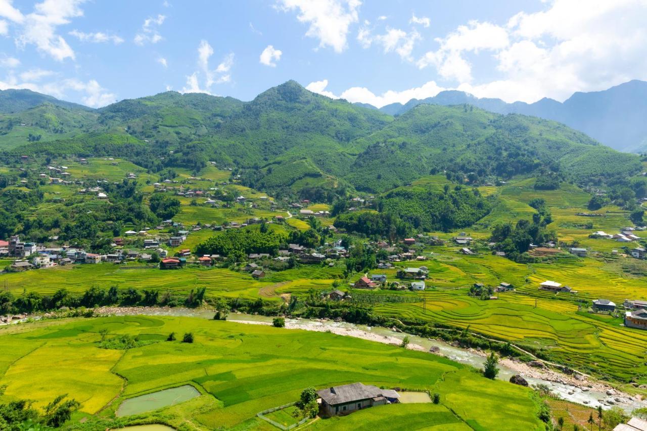 Muong Hoa River View Homestay *