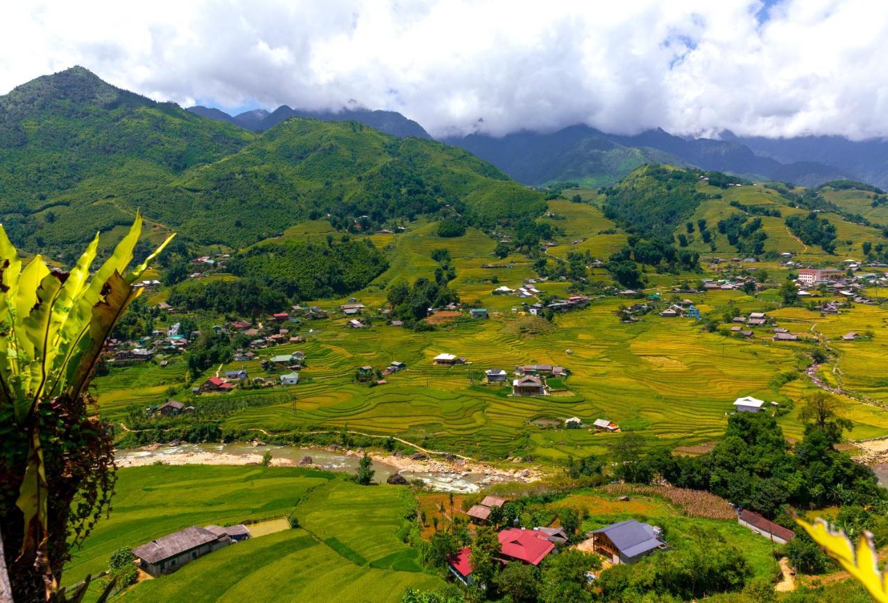 Muong Hoa River View *